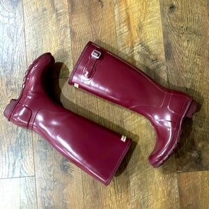 Hunter Original Tall Rain Boots - Burgundy